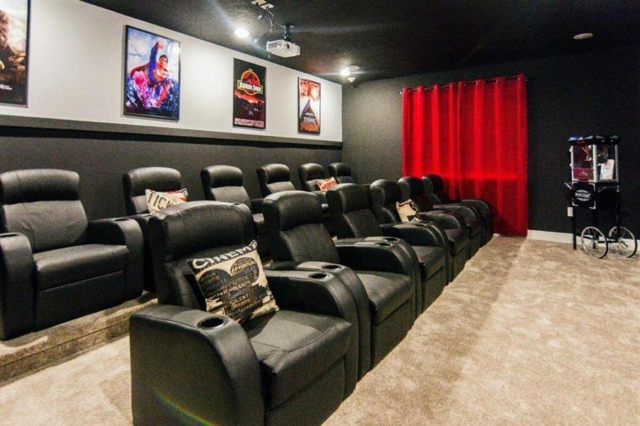 Epic 12-bed -the Entertainment Paradise Holiday home